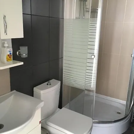Apartment White *
