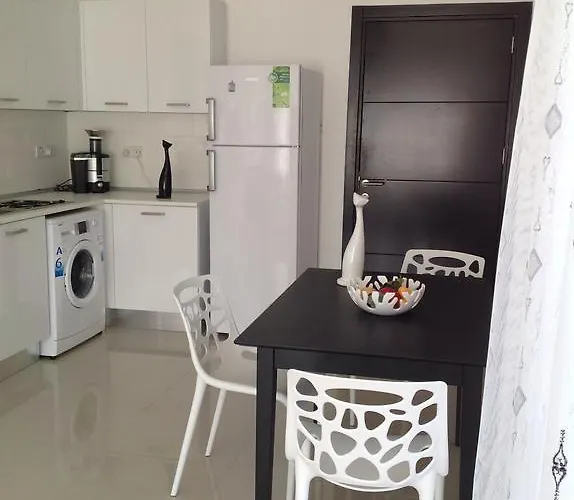 White Appartement Kyrenia (Northern Cyprus)
